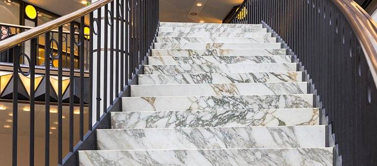 poncage-escalier-marbre-Nice-06-1